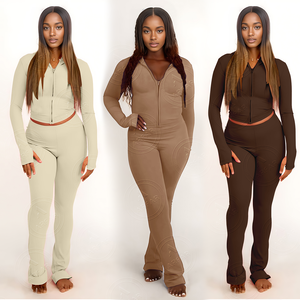 Tuta Sportiva di Lusso Personalizzata da Donna, Felpa con Cappuccio a Maniche Lunghe, Set da Palestra alla Moda + Leggings Sportivi Pieghevoli, Completo Sportivo da Donna in 2 Pezzi - Product Image 1