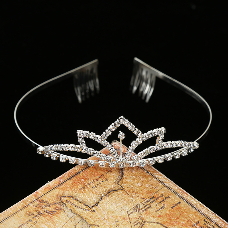 TIARAS 輝かしい歴史 One Hundred Tiaras, An Evolution of Style, 1800-1990. – Wartski