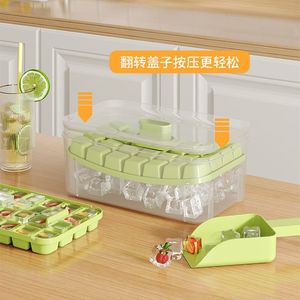 Molde para Cubitos de Hielo Cuadrado de Plástico, Apto para Alimentos, Seguro para Congelador, Caja de Almacenamiento para Hacer Hielo en Casa - Product Image 2
