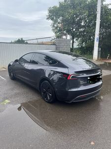 <span class=keywords><strong>Tesla</strong></span> Model 3 RWD EV berline électrique d'occasion 2023, 23000 km, faible kilométrage, conduite à gauche, vente en gros, version export prête à être expédiée - Product Image 5