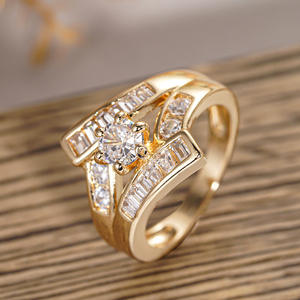 Anillo de Diamantes A194 en Oro Amarillo, Corte Brillante Redondo, Diamante Natural de Compromiso para Mujer, Color G, con Piedras Laterales - Product Image 3