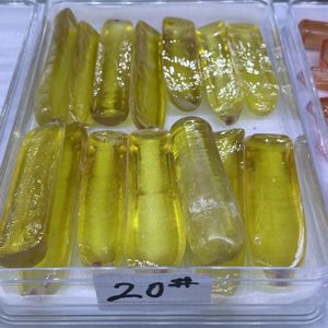 # 20 Gemas de Zafiro Amarillo en Bruto, Corindón Sin Cortar, Material en Bruto - Product Image 6