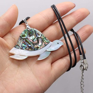 Elegant Women's Natural Mother-of-Shell Abalone <strong>Pendant</strong> 2MM Leather <strong>Cord</strong> <strong>Drop</strong>-shaped Water <strong>Drop</strong> Classic Chains Romantic Gift - Product Image 3