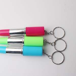 Promoción: Bolígrafo de labial con logo personalizado, diseño creativo deportivo, con llavero, punta de 1.0mm, escritura ancha, de plástico. - Product Image 4
