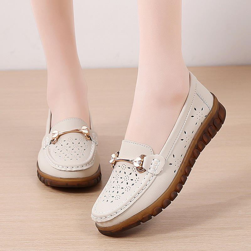 สีเบจฉลุลาย