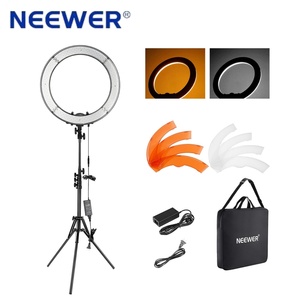 Kit d'éclairage LED annulaire <span class=keywords><strong>Neewer</strong></span> de 18 pouces avec trépied de 200 cm et adaptateur griffe porte-accessoire pour studio photo - Product Image 1