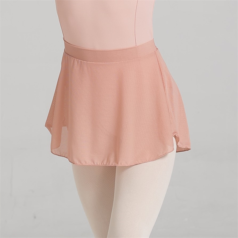 Smoky pink