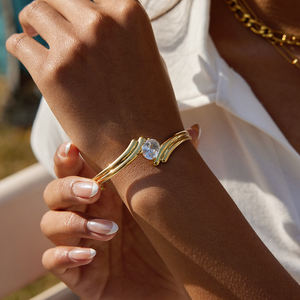 إسوارة نسائية كلاسيكية متعددة الطبقات من J&D مرصعة بالزركون قابلة للفتح للحفلات والمناسبات - Product Image 6