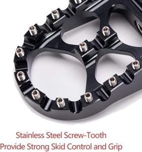 Repose-pieds larges CNC 360 °    Style MX Chopper Bobber pour Harley Dyna Sportster Fatboy Iron 883 Noir - Product Image 4