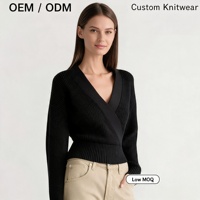 Pull en tricot simple pour femme, personnalisé en usine, couleur unie, col en V profond, enveloppant, adapté aux sorties quotidiennes