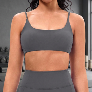 Women's Seamless Square Neck Spaghetti Strap Sports Bra Solid Color Medium Support Breathable Yoga Activewear - Product Image 1