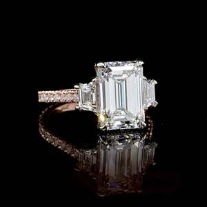 Anillo de Diamante Cultivado en Laboratorio con Corte Esmeralda, Oro de 14k, Joyería de Lujo para Mujer, RIZTA JEWELS, Diamantes Rellenos Color D, Anillo de Compromiso/Boda - Product Image 4