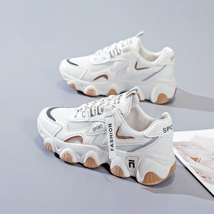 Nouvelles chaussures de sport respirantes pour femmes, semelle épaisse, chaussures de course pour étudiantes, chaussures de marche décontractées pour femmes, chaussures tendance - Product Image 5