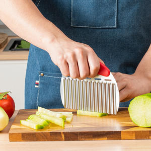 YIGO Coupeur <span class=keywords><strong>manuel</strong></span> froissé pour légumes Coupeur de frites en acier inoxydable pour pommes de terre concombres <span class=keywords><strong>carottes</strong></span>-Couteau à faible quantité minimale de commande - Product Image 5