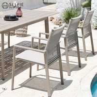 Ensembles de salle à manger d'extérieur modernes pour cour, appartement, villa, hôtel - Table et chaises extensibles, mobilier d'extérieur thermolaqué