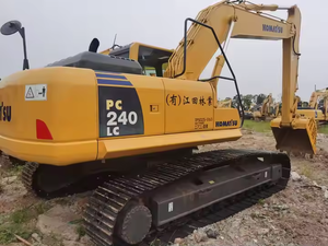 Excavadora usada sobre orugas grande KOMATSU de 24 toneladas lista para enviar con motor central y componentes de bomba a la venta - Product Image 4