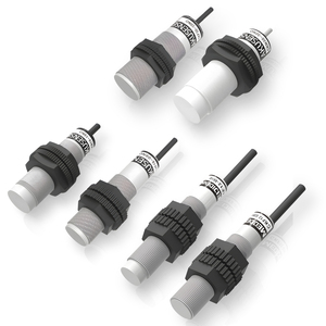 Capteur capacitif polyvalent pour la détection des métaux et des solides avec options de boîtier carré CQ07-10NO Capteur capacitif CQ07-10NO - Product Image 2