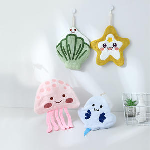 Toalla de Mano Colgante de Felpa de Coral con Bordado de Biología Marina para Niños, Súper Absorbente, Textura Suave y Gruesa - Product Image 1