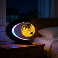 Globe terrestre flottant antigravité en forme de C, lampe de bureau à suspension magnétique avec lumière LED et prise