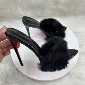 Mules de charol negro con punta en pico y decoración de piel, zapatos de tacón sin cordones para mujer, invierno - Product Image 4