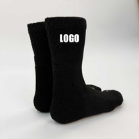 Chaussettes de sport professionnelles OEM personnalisées, adaptées aux hommes et aux femmes, pour toutes les saisons, avec propriétés d'absorption de l'humidité et de évacuation de la transpiration