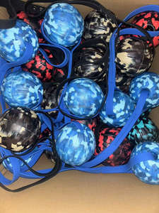 Juguete Masticable para Mascotas Resistente a Mordeduras y Ecológico, Diseño Popular al por Mayor 2025, Pelota Hueca de EVA de 7 cm con Cuerda de PVC para Moler los Dientes - Product Image 4