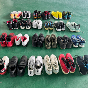 Chaussures de basket-ball pour hommes, avec empeigne en mesh respirant, semelle intermédiaire en EVA et semelle extérieure en caoutchouc, de marque internationale de créateur. - Product Image 3