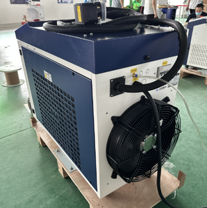 New 500W Handheld Pulse Fiber <b>Laser</b> <b>Cleaning</b> <b>Machine</b> for Aluminum Acrylic High Efficiency Industrial Surface Cleaner Water 500 5 - Product Image 6