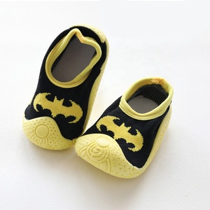 Calcetines de tubo antideslizantes para Bebé y Niño, venta al por mayor - Product Image 4