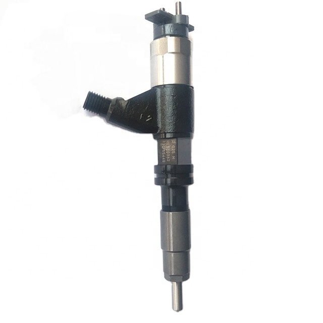 common rail injector 095000-6310 095000-6311 RE530362 RE531209 for JOHN DEERE Tractor 4V-CR 6830 4045 6068  injector nozzle 6311
