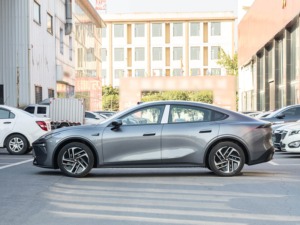 Deepal L06 2026 560Ultra, <span class=keywords><strong>Auto</strong></span> Eléctrico Inteligente con Láser, 560 km de Autonomía, LiDAR, NOA, Estacionamiento Automático, Suspensión <span class=keywords><strong>MRC</strong></span>, Pantalla de 15.6 Pulgadas y 2.5K, Sedán - Product Image 3