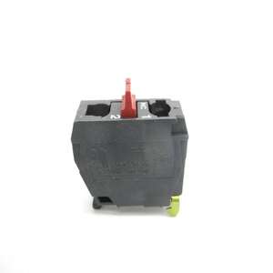 ZEN-L1121 10A ใหม่ต้นฉบับคลังสินค้าอุตสาหกรรมอัตโนมัติควบคุมการเขียนโปรแกรม PLC - Product Image 1