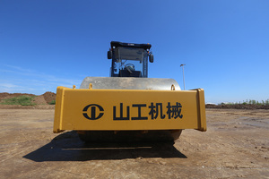 Nueva Aplanadora de Carreteras SEM 520F de 20 Toneladas <span class=keywords><strong>para</strong></span> Alquiler o Venta, <span class=keywords><strong>para</strong></span> la Construcción de Carreteras y la Compactación de Asfalto - Product Image 4