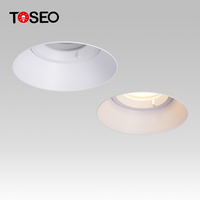 Personnalisation d'usine Matériau en fer et aluminium Ip65 Downlight étanche Led Anti-éblouissement Trimless Downlight