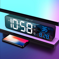 Réveil numérique électronique moderne à LED rechargeable par USB avec thermomètre, grand écran et calendrier perpétuel pour bureau et hôtel