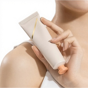 Crema Facial Coreana 100ml, Cuidado de la Piel, Luminosidad Radiante, Reduce Poros, Cuidado Antiarrugas, Colágeno, Ácido Hialurónico, Aceite de Jojoba - Product Image 1