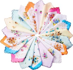 Pañuelo de bolsillo vintage para mujer, 30*30cm, de algodón, con borde festoneado y estampado floral, en colores surtidos, pequeño, para regalo - Product Image 1