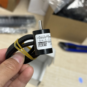 Codificador rotatorio HAE18U5V14A0.5 de voltaje de salida del <span class=keywords><strong>sensor</strong></span> de efecto <span class=keywords><strong>Hall</strong></span> micro magnético de 14 bits 5V - Product Image 3