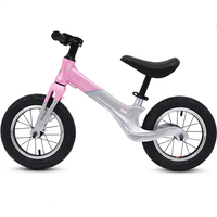 Vélo d'entraînement pour enfants 12 pouces sans pédale avec cadre en alliage de magnésium intégré pour enfant et bébé