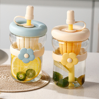 Mignon Verre à Eau et Boissons en Verre de 500 ml avec Motif Floral de Dessin Animé, Tasse à Café et Bière avec Couvercle et Paille