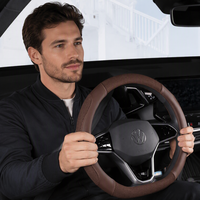 Housse de volant de voiture en cuir effet soie glacée, antidérapante, absorbant la transpiration, style patchwork sportif pour intérieur de voiture
