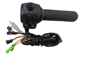 Pièces de vélo électrique, interrupteur intégré avec poignée d'accélérateur et frein Little Turtle Generation 5 par Turtle King - Product Image 3