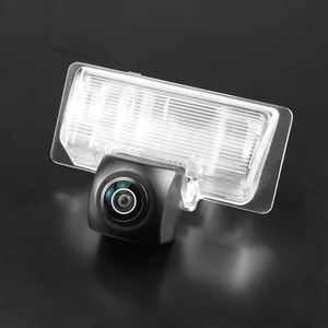 กล้องมองหลังติดรถยนต์ GreenYi Full HD AHD 1080P เลนส์ Fisheye <span class=keywords><strong>ส</strong></span>ำหรับ<span class=keywords><strong>รถ</strong></span>ยนต์<span class=keywords><strong>นิ</strong></span><span class=keywords><strong>ส</strong></span><span class=keywords><strong>ส</strong></span>ัน เทียน่า ซิ<span class=keywords><strong>ล</strong></span>ฟี่ <span class=keywords><strong>อั</strong></span><span class=keywords><strong>ล</strong></span><span class=keywords><strong>เม</strong></span><span class=keywords><strong>ร่า</strong></span> เซนทรา เวอร์ซ่า ทราโซ T70 - Product Image 3