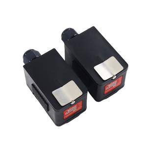 Kẹp trên cảm biến siêu âm <span class=keywords><strong>Flow</strong></span> <span class=keywords><strong>Meter</strong></span> đầu dò cảm biến lưu lượng chất lỏng nhà sản xuất giá - Product Image 3