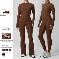 Survêtement femme avec veste à col montant et fermeture éclair intégrale, pantalon évasé taille haute, impression de logo personnalisée, extensible et écologique