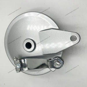 Accessoires de moto de coulée <span class=keywords><strong>en</strong></span> alliage de haute qualité couvercle de moyeu de moto arrière CGL assemblage de couvercle de moyeu arrière prix d'usine <span class=keywords><strong>prof</strong></span> d'eau - Product Image 3