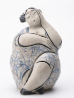 Statue de poupée en porcelaine bleue faite à la main en gros, sculpture figurative en céramique pour la décoration de table à la maison/à l'hôtel