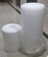 Rouleau de mousse EPE/EVA de 10 mètres (30,5 cm x 10 m) d'épaisseur 1/16 po pour l'emballage et la protection des vaisselles et des meubles - Marque Yongchang