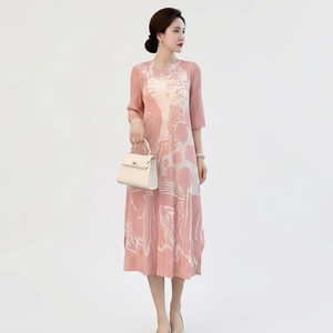 Robe plissée pour femme, style Miyake, prête à être expédiée, à haute élasticité, extensible, imprimé abstrait, taille unique - Product Image 1
