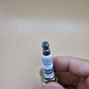 Bujía de Iridio Japonesa de Calidad Original para Motor de Automóvil IK16 <span class=keywords><strong>IK20</strong></span>, Bujía de Iridio <span class=keywords><strong>IK20</strong></span> 5304 para Automóviles - Product Image 6